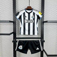 Ensemble Enfant Newcastle United 2025/2026 – Ensemble Domicile Enfant