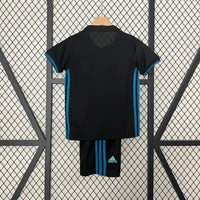 Ensemble Enfant Real Madrid rétro 2017-2018