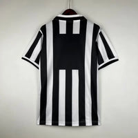 🖤⚪ Maillot Juventus 1996/97 – Rétro -Domicile