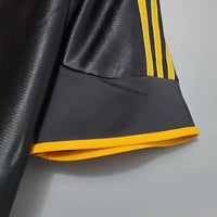 Maillot Real Madrid Rétro Homme 1998/1999 – Extérieur Noir/ Or