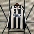🖤⚪ Maillot Rétro Juventus 1997/98 – Domicile Manches Longues