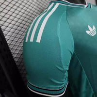 Maillots Liverpool FC 2025/2026 – Maillot Third Homme (Bleu Turquoise)