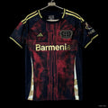 Maillot Bayer Leverkusen 2025/2026 édition spécial Black Golden