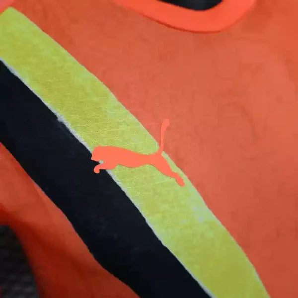 Maillot Manchester City FC 2025/2026 – Maillot Second Extérieur Homme (Orange à Bande Diagonale, Version Joueur)